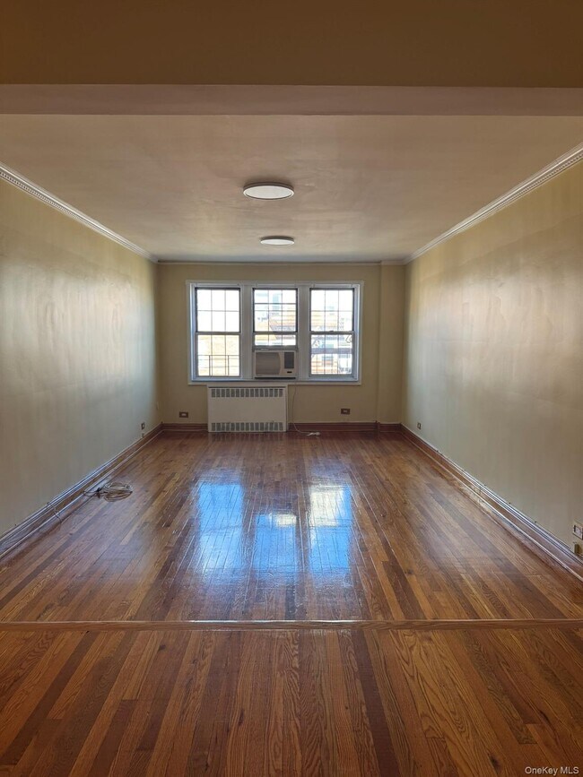 Photo - 102-40 67th Dr Unidad 5H