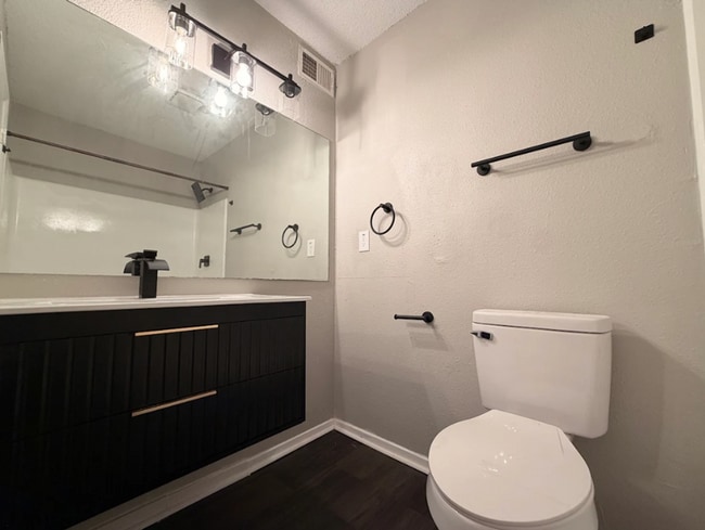 Photo - 2 Bed and 2 Bath in Norcross!