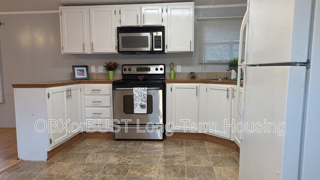 Photo - 106 Sumac Ln