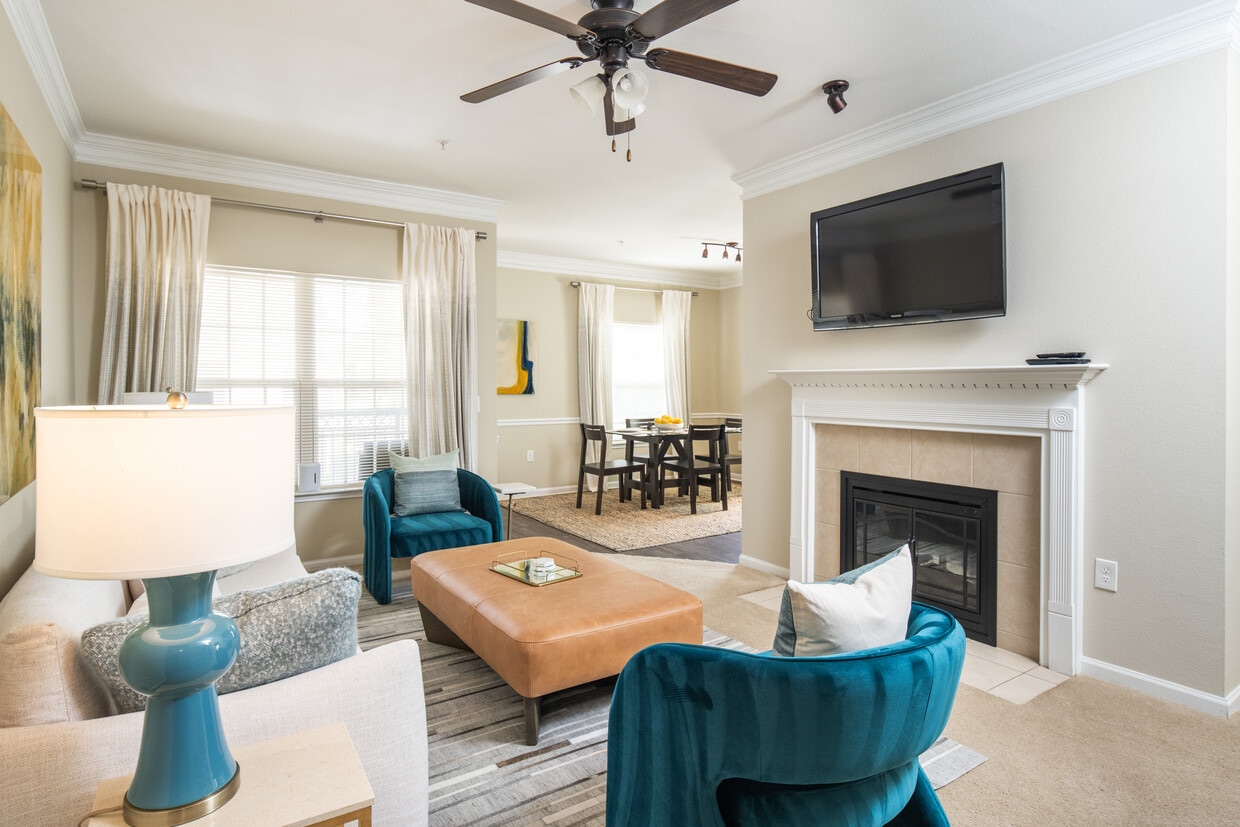 Photo - Crowne on 10th Apartments
