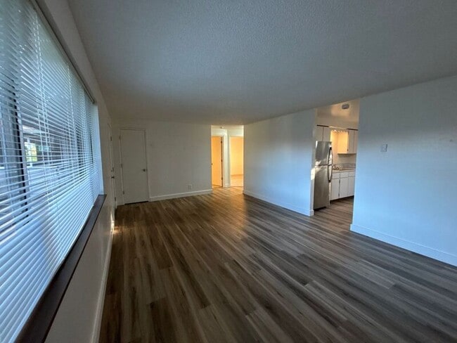 Photo - 4433 Campbell Dr SE