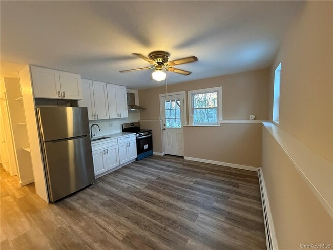 Photo - 125 Longdale Rd