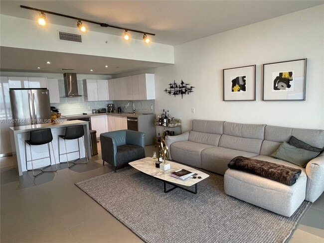 Building Photo - 1600 NE 1st Ave Unit 3717