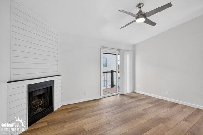 Photo - Stylish 2Bdm 1Ba Apartment with Fireplace in Phoenix!