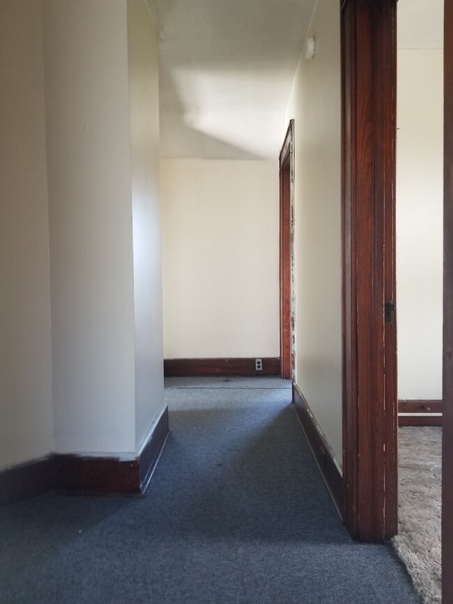 Photo - 125 Lorentz St