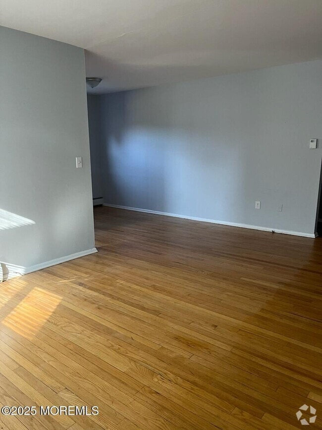 Building Photo - 1 Azalea Ct Rental