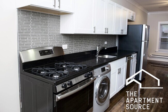 Photo - 726 W Roscoe St Unit 1S