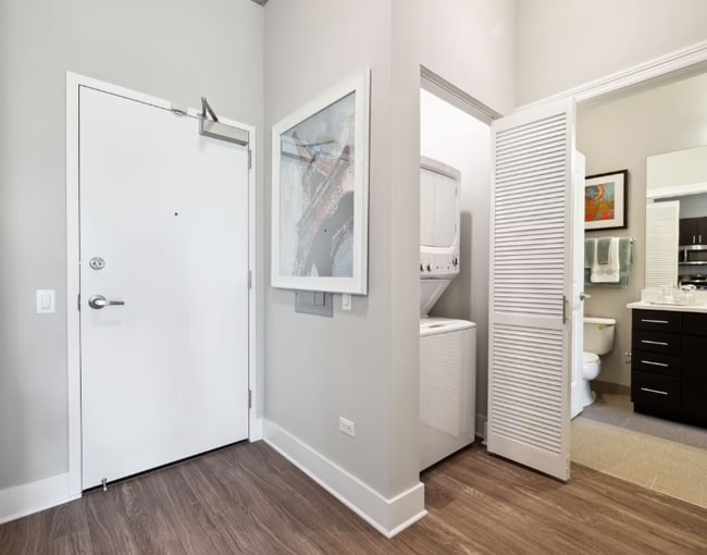 Photo - 706 S Sherman St