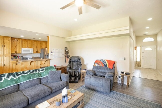 Photo - Stunning 4 Bedroom Home in St. George! Pet Friendly!