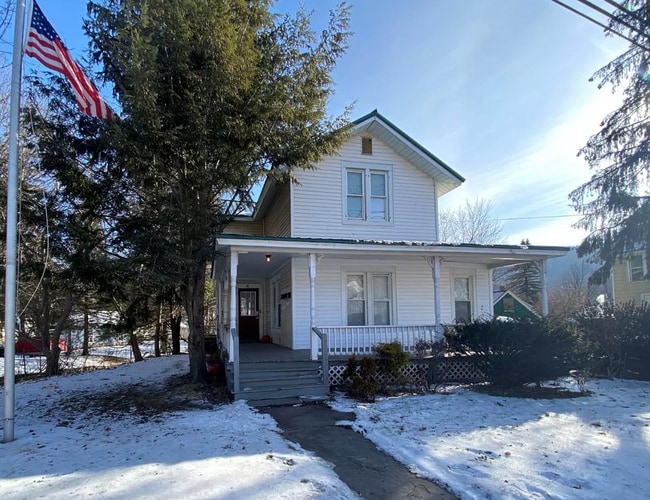 Photo - 19 Main St Unit 19 Main St