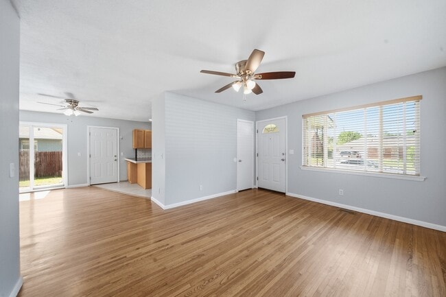 Photo - 8936 E 33rd Pl