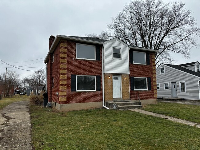 Photo - 9070 Lew Wallace Dr