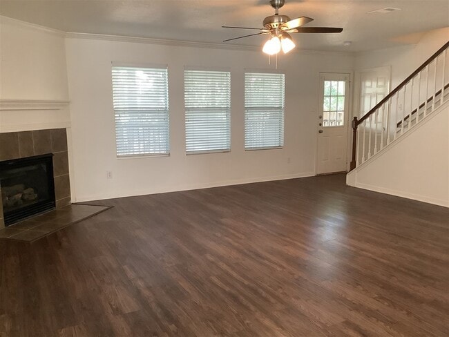 Photo - 16977 Scenic Knoll