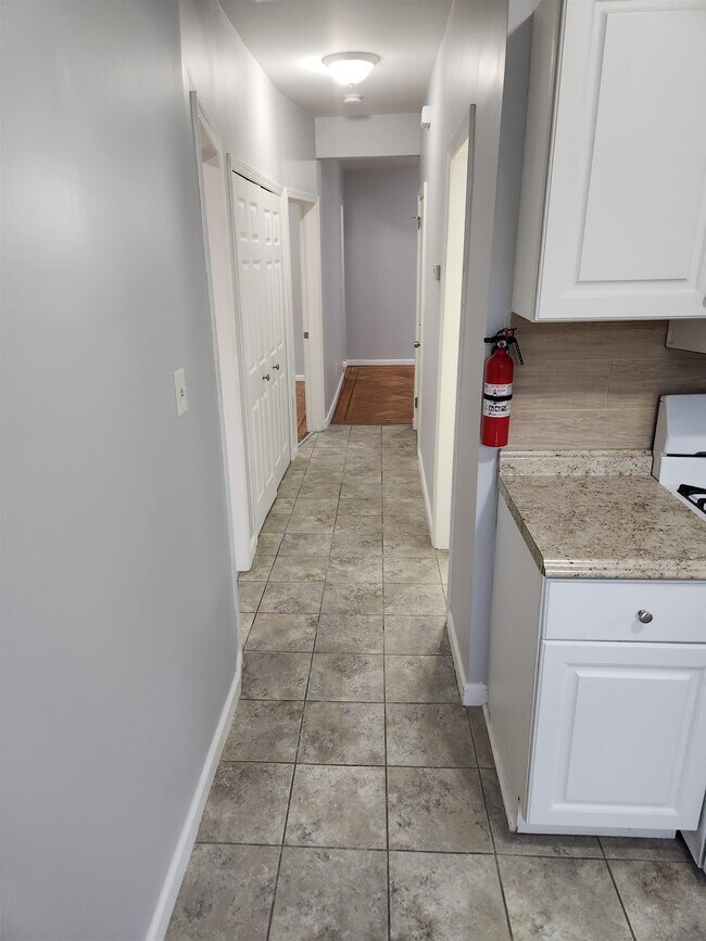 Photo - 57 Condict St Unidad 2