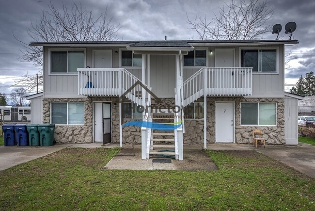 Building Photo - 110 E Borah Ave Unit 2
