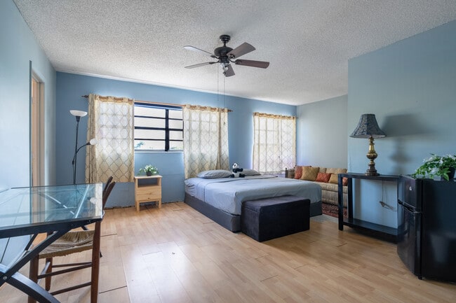 Photo - 1062 SW 135th Pl