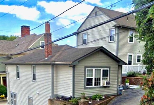 Building Photo - 99 Marlborough St Unit A