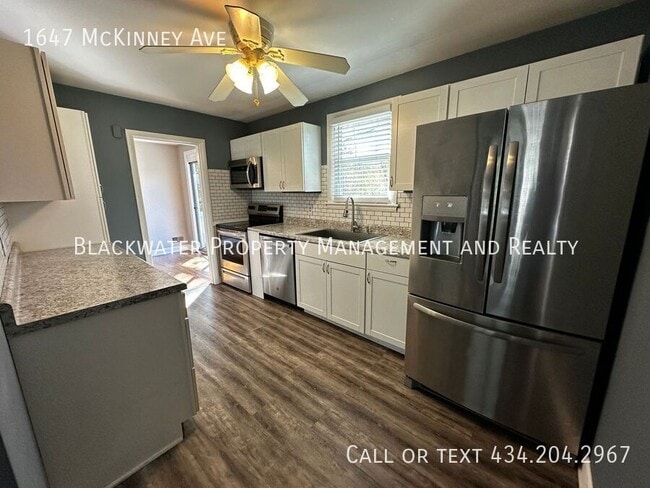 Photo - 1647 McKinney Ave