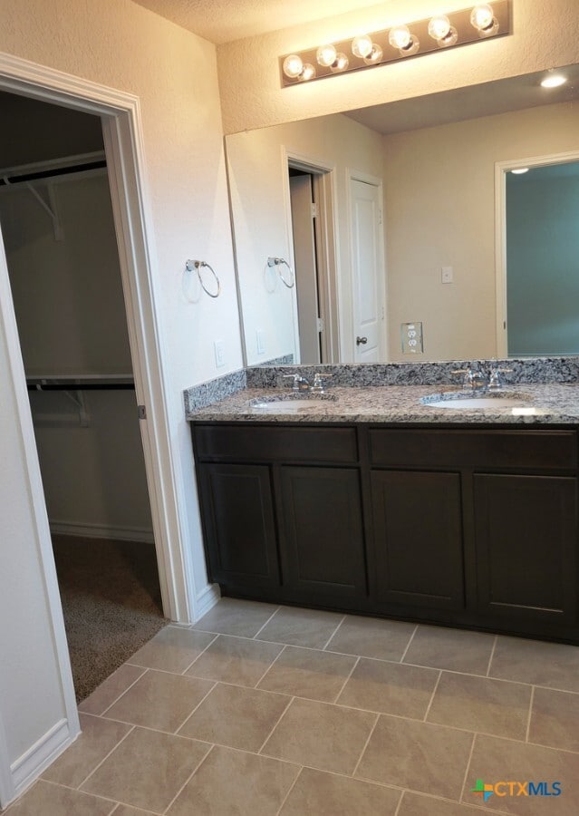 Building Photo - 618 Cypress Ct