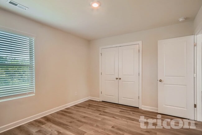 Photo - 9205 Festival Wy