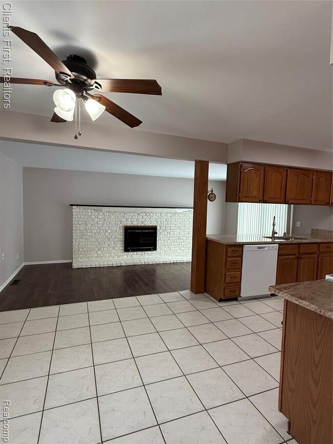 Photo - 11477 Aspen Dr