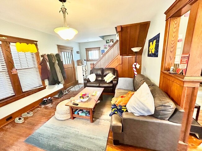 Photo - 1500 Geddes Ave Unit 01