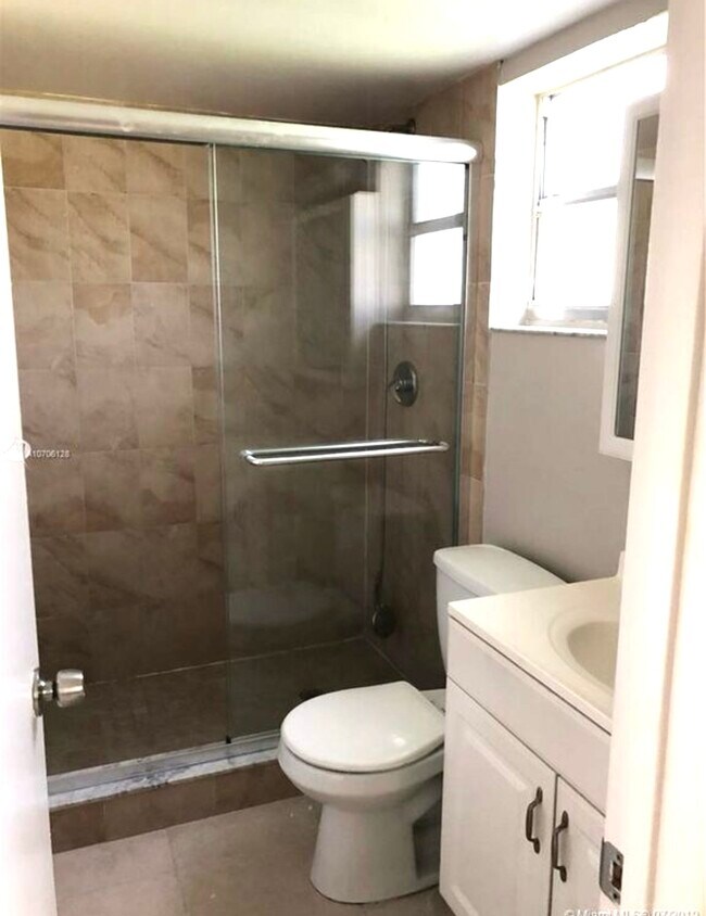 Photo - 104 Gardens Dr Unit 104