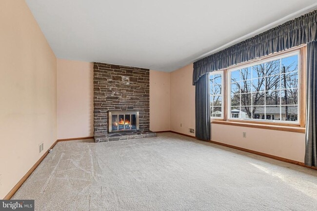 Photo - 6219 Groveland Rd