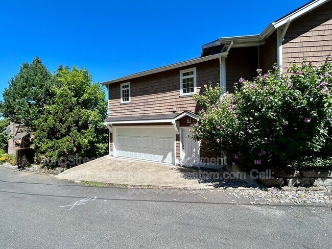 Photo - 550 NW Alpine Terrace