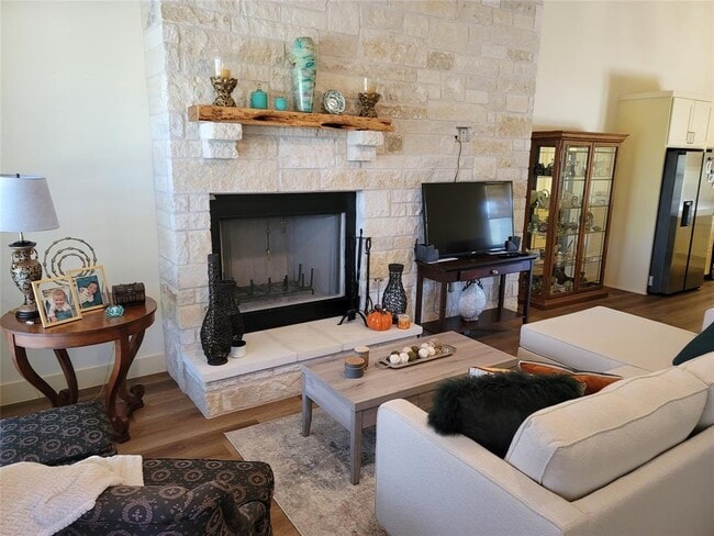 Photo - 1248 Lakeshore Dr