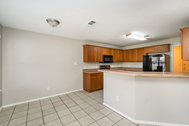 Photo - 239 Centennial Pl