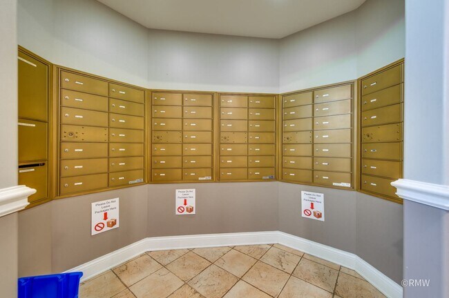 Photo - 2 Itasca Rd Unit 419