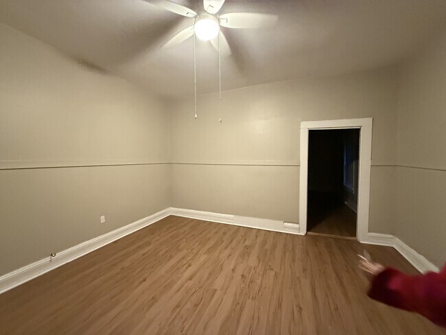 1001 Curran St NW