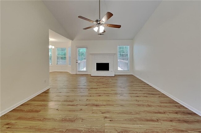 Photo - 530 Alcovy Springs Dr SE