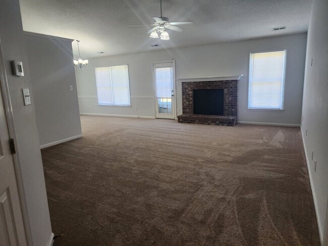 Photo - 210 Rivershore Dr