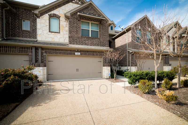 Photo - 1165 Wiltshire Dr Townhome