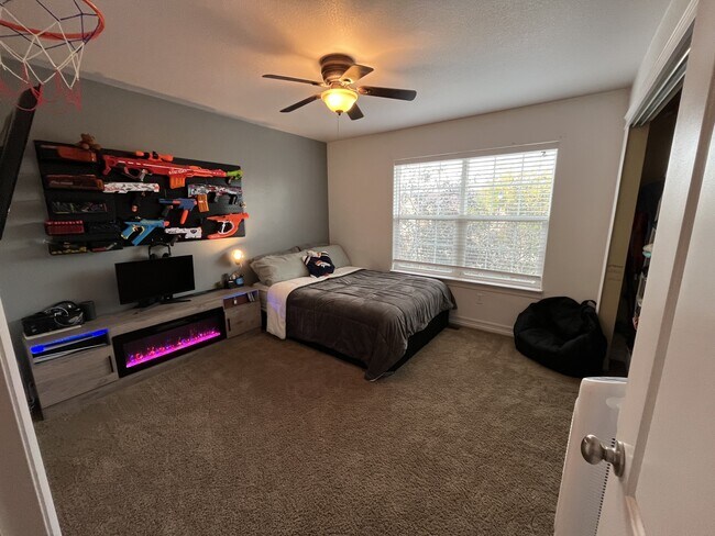 Photo - 312 High Meadows Dr