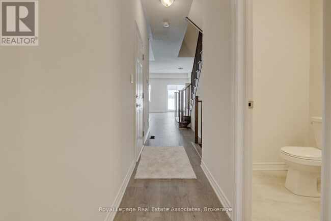 Photo - 121 Sapphire Wy