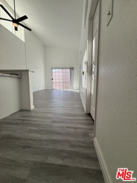 Photo - 621 N Bronson Ave Unidad 202