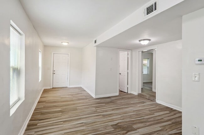 Photo - 619 Oliver St NW Unit 619 Oliver