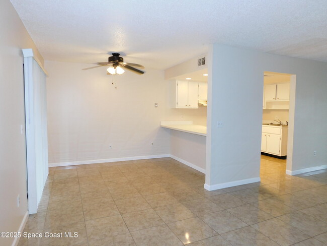 Photo - 8712 Banyan Way Condo
