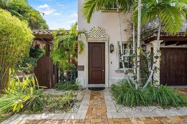 Photo - 3703 Washington Rd