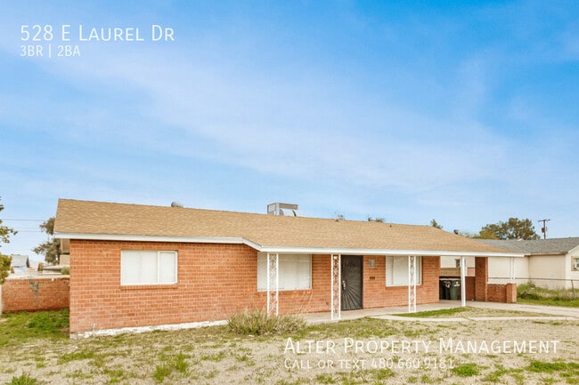 Photo - 528 E Laurel Dr
