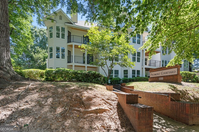 Building Photo - 855 Piedmont Ave NE Unit 1G