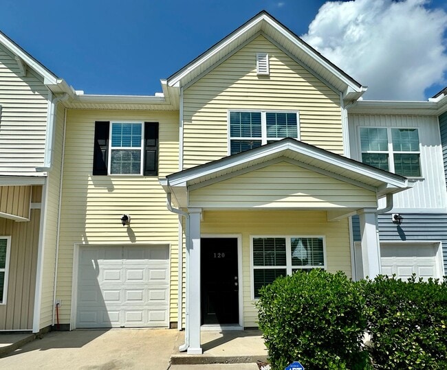 Photo - 3 Bed 2 Bath Townhome Located in Cokers Co...