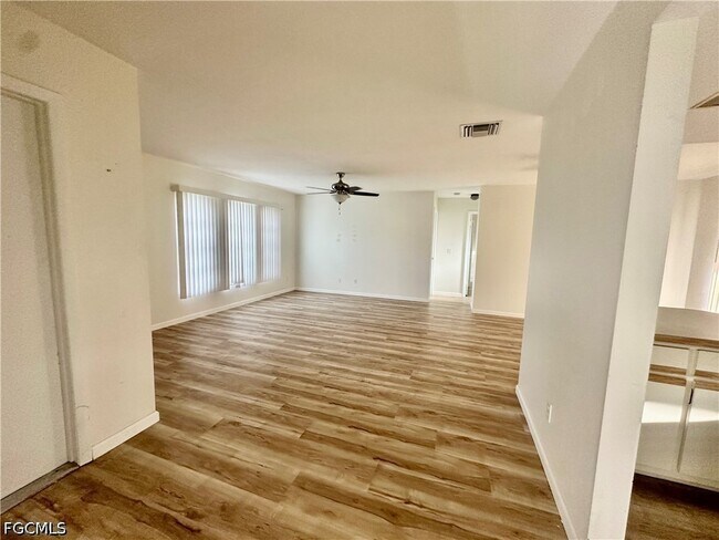 Photo - 3822 SW 5th Pl