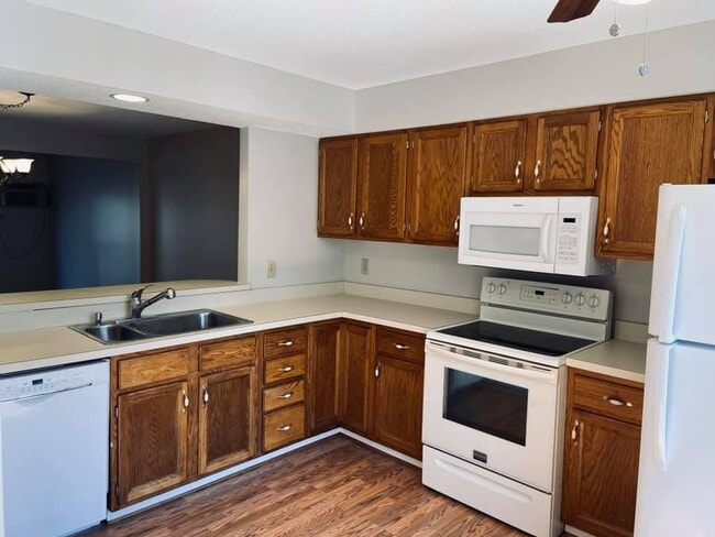 Photo - 70 Old Town Rd Unidad 354