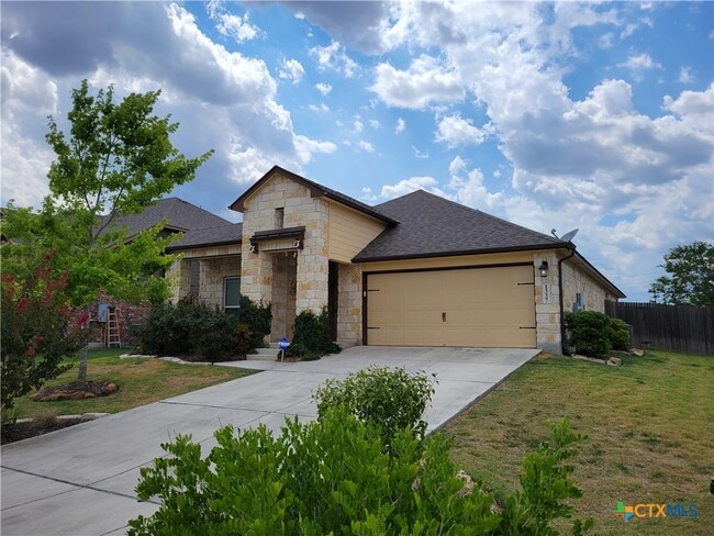 Photo - 1337 Lauren St