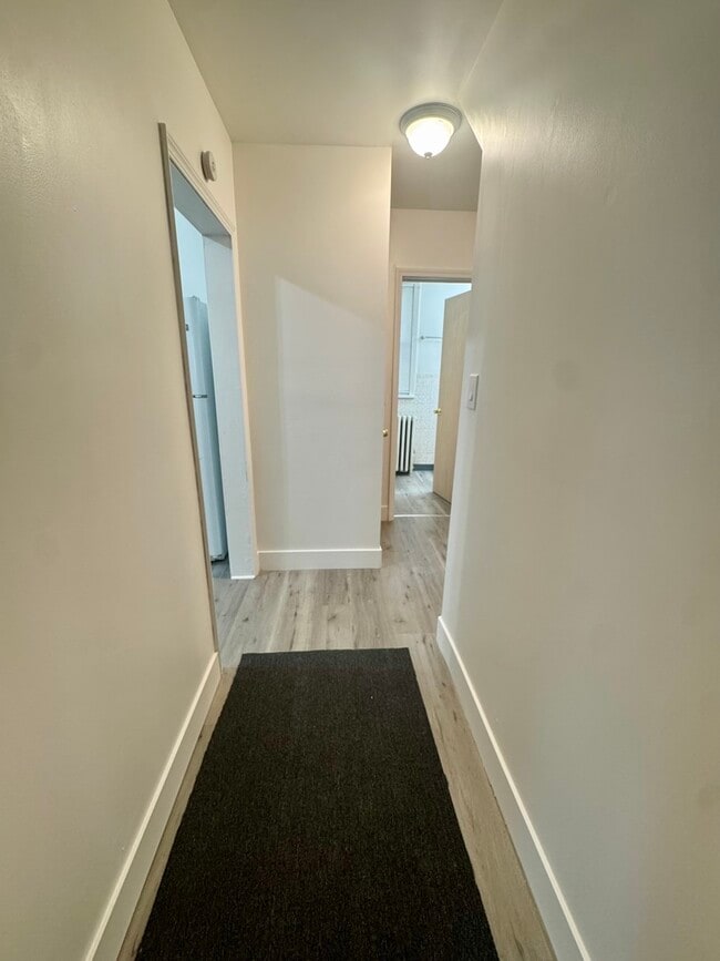Photo - 2415 7th Ave