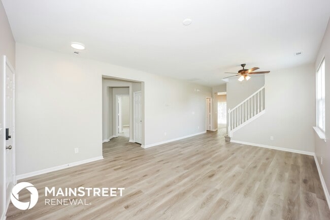 Photo - 7319 Parks Trail